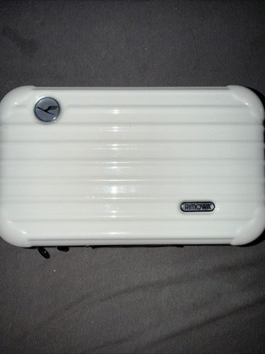 Lufthansa rimowa amenity - rimowa,