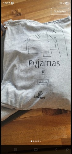 Emirates first class pyjama - class,
